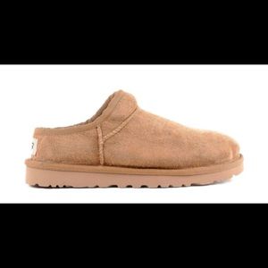 UGG Chestnut Classic Slipper